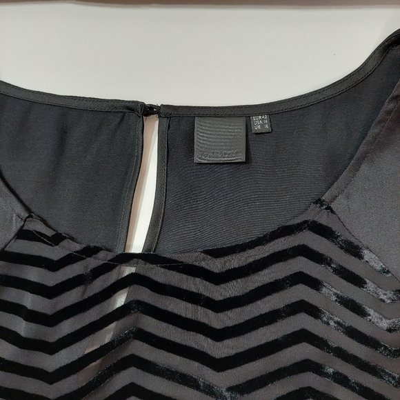 InWear Black Silk Blend Blouse - Size 14 - Picture 5 of 5